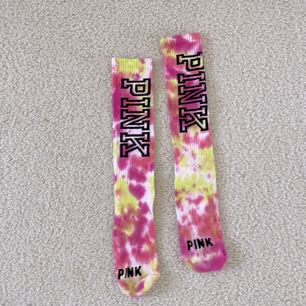 PINK Victoria’s Secret socks